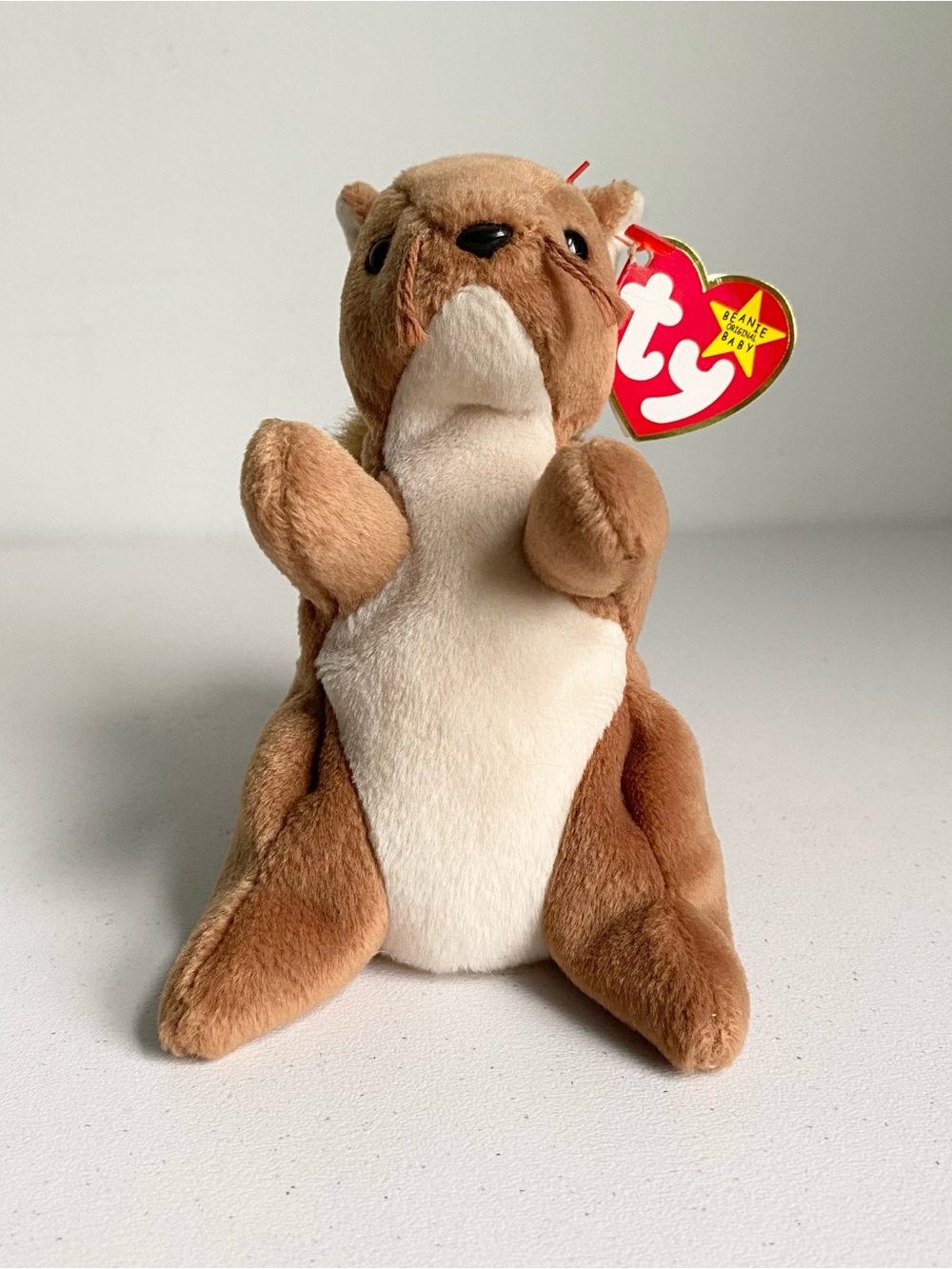 Rare Ty Beanie Baby Nuts the Squirrel 1996